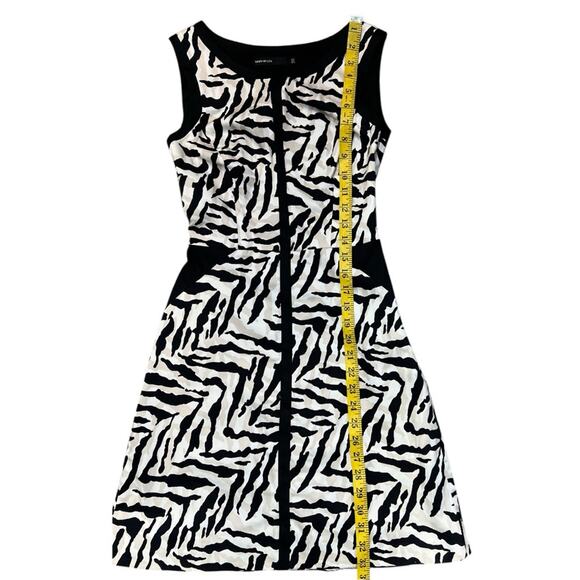 Karen Millen Zebra Print Shift mini Dress Back Cutout NEW - Picture 16 of 16